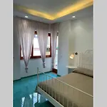 Super Attico Vista Mare Con Piscina Апартаменты *