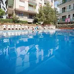 Super Attico Vista Mare Con Piscina Сорренто