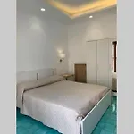 Lejlighed Super Attico Vista Mare Con Piscina Sorrento