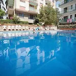 Lejlighed Super Attico Vista Mare Con Piscina *