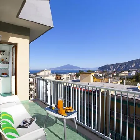 Super Attico Vista Mare Con Piscina Апартаменты